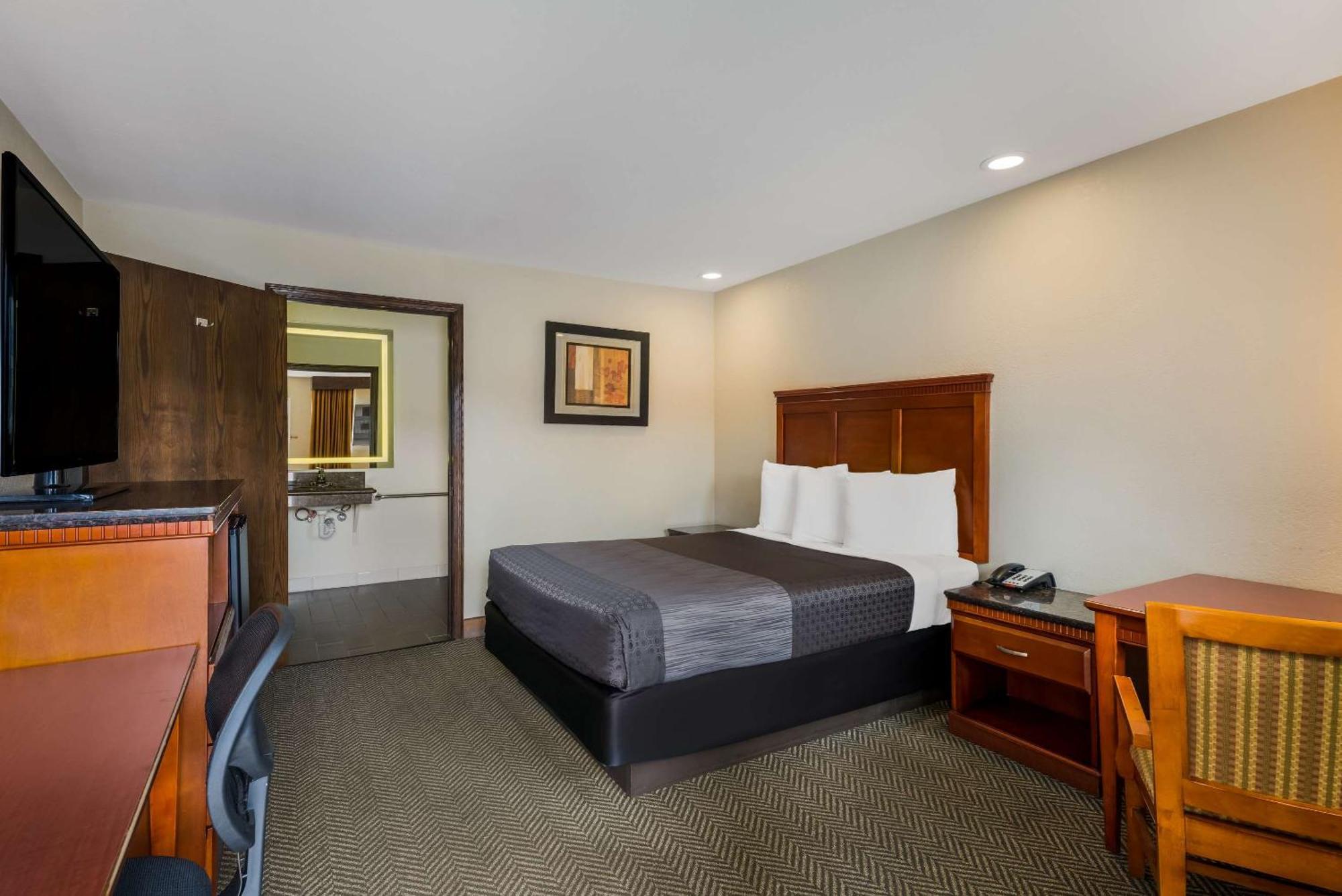 Rodeway Inn South San Francisco Airport Exterior photo